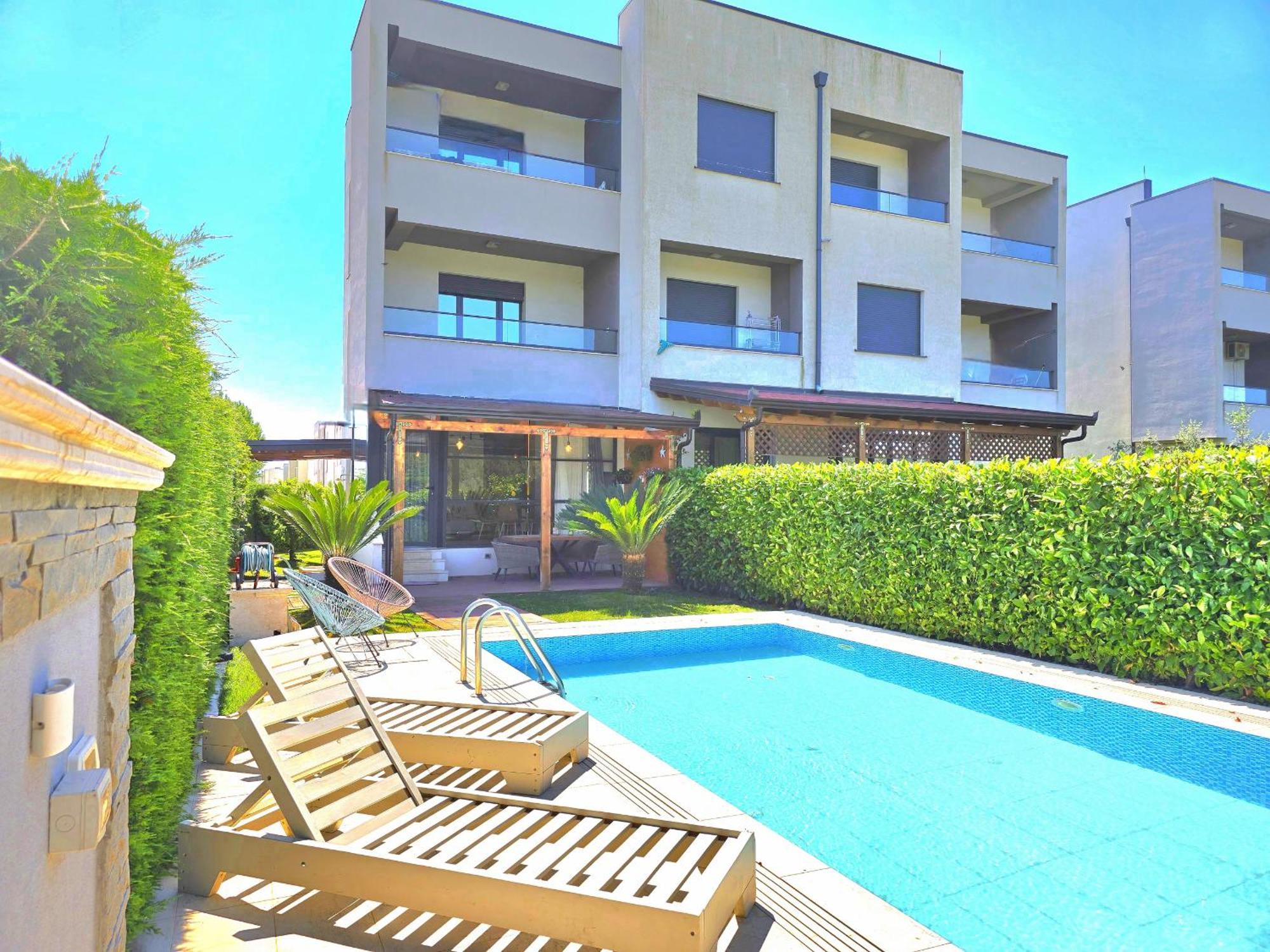 Apartament Sunny With Swimming Pool - 247